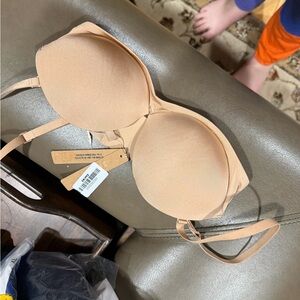 SKIMS. Balconette bra msrp64